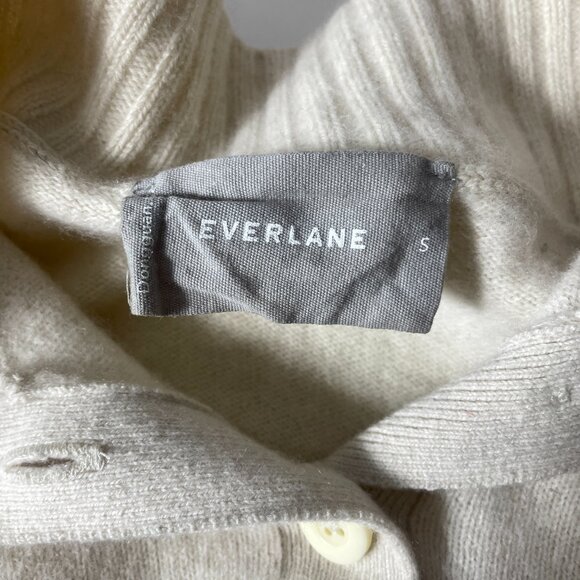 Everlane ReCashmere Button Mockneck Cashmere Blend Henley Cropped Sweater - Picture 6 of 10